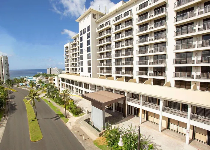 Tumon Hotels With Jacuzzi in Room